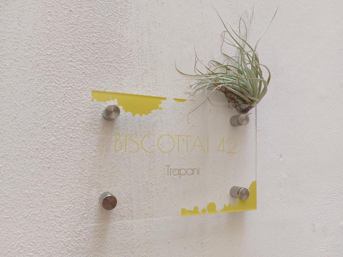 Biscottai42 Apartment Trapani Bagian luar foto