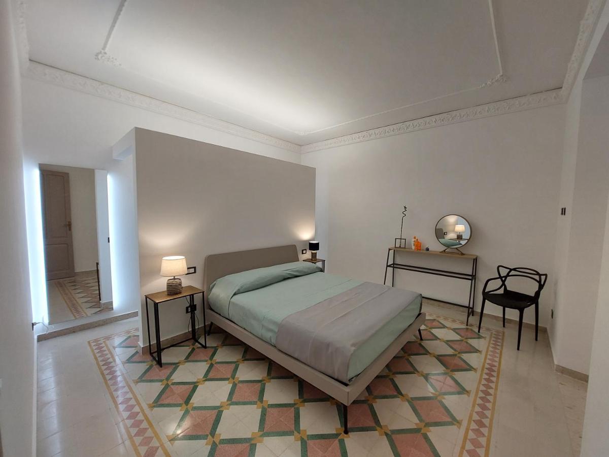 Biscottai42 Apartment Trapani Bagian luar foto